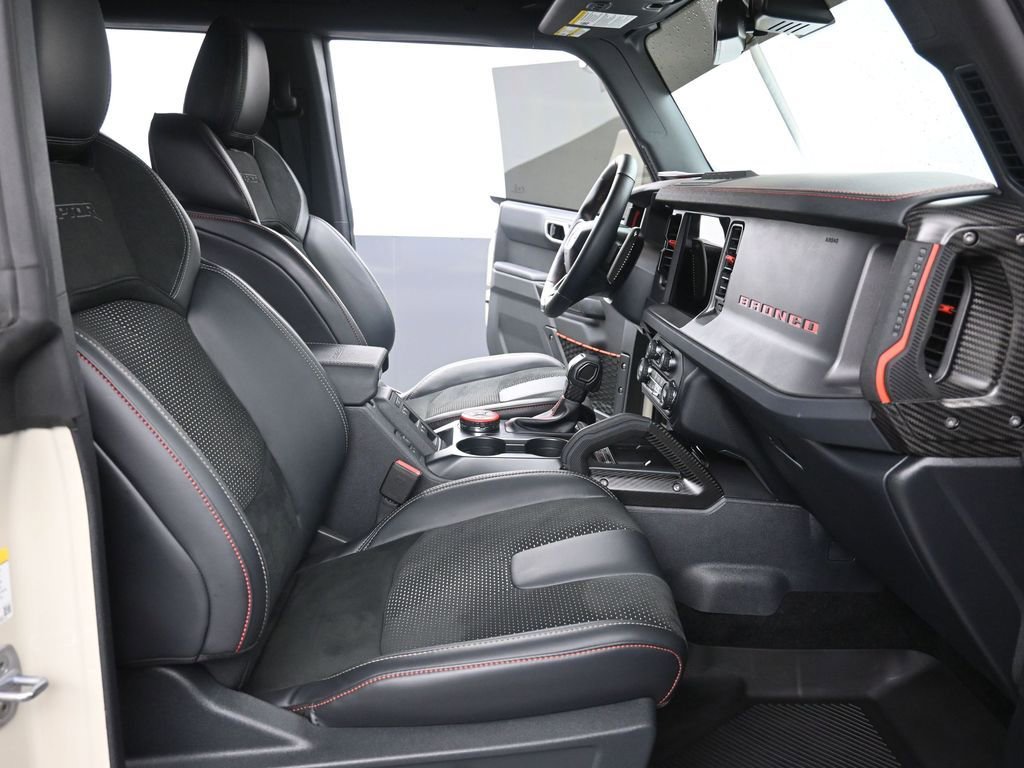 Used 2025 Ford Bronco Raptor w/ Interior Carbon Fiber Pack image 16