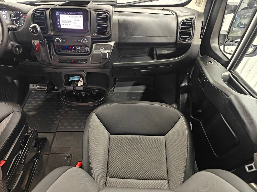 Used 2024 RAM ProMaster 2500 w/ Convenience Group FWD image 22
