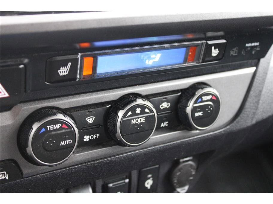 Used 2020 Toyota Tacoma TRD Sport w/ TRD Premium Sport Package image 28