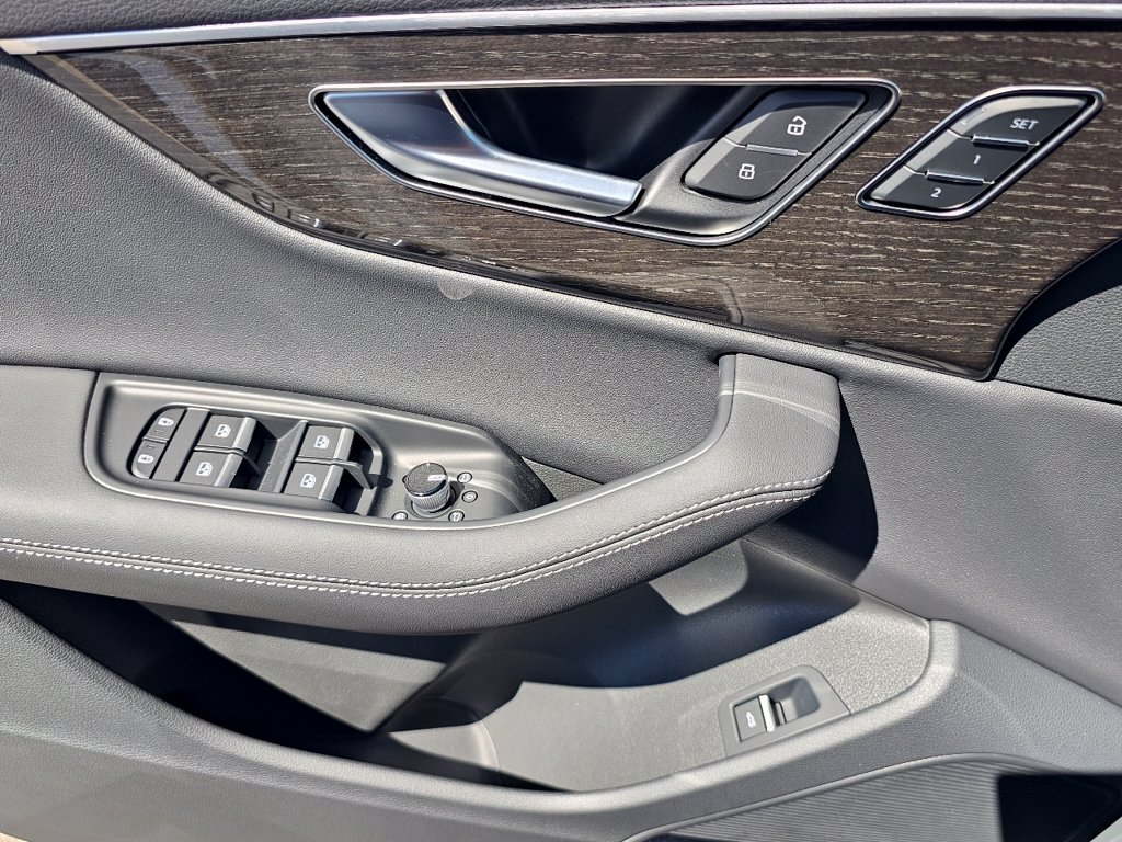 New 2026 Audi Q7 2.0T Premium Plus AWD/4WD image 10