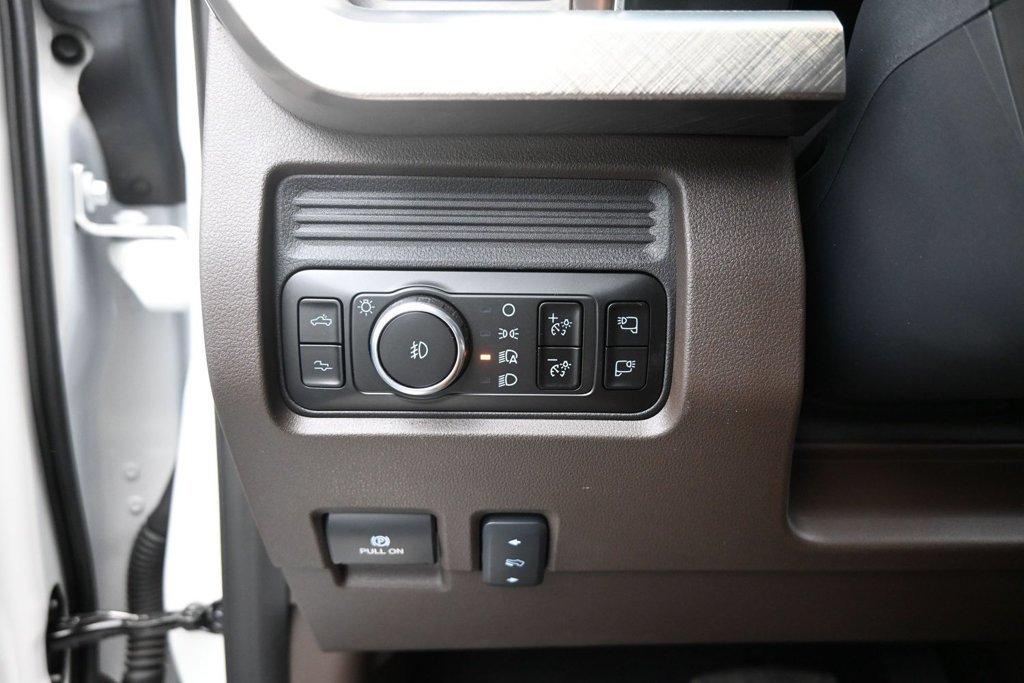 Used 2025 Ford F250 King Ranch AWD/4WD image 14