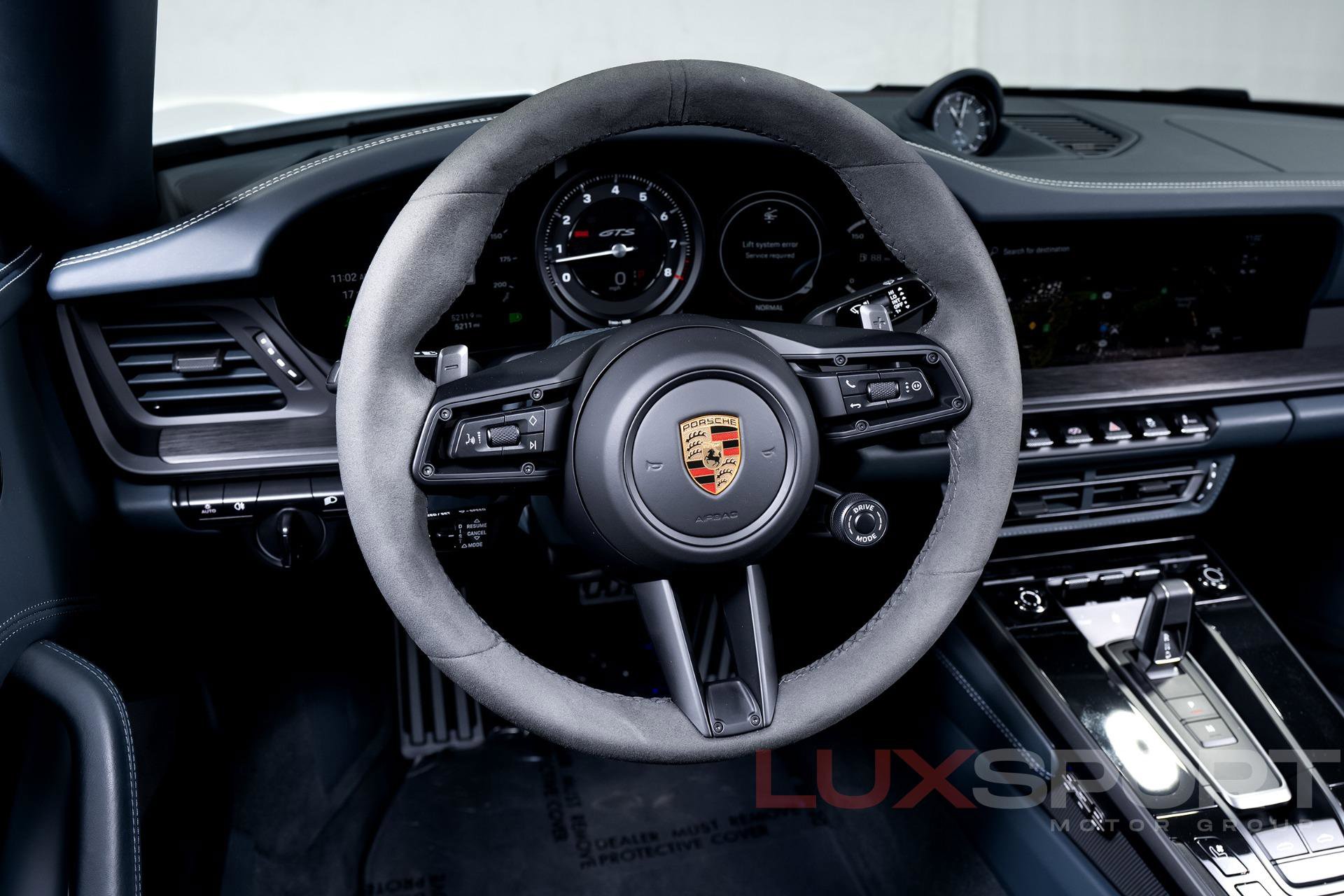 Used 2024 Porsche 911 Targa 4 GTS image 29