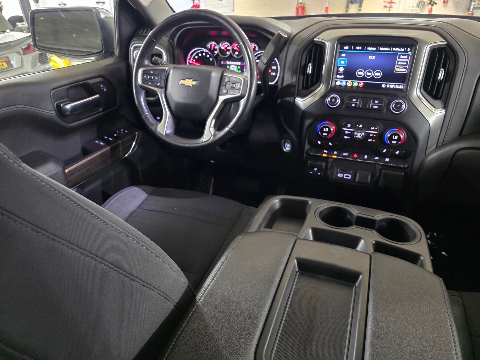 Used 2020 Chevrolet Silverado 1500 LT w/ All-Star Edition RWD image 22