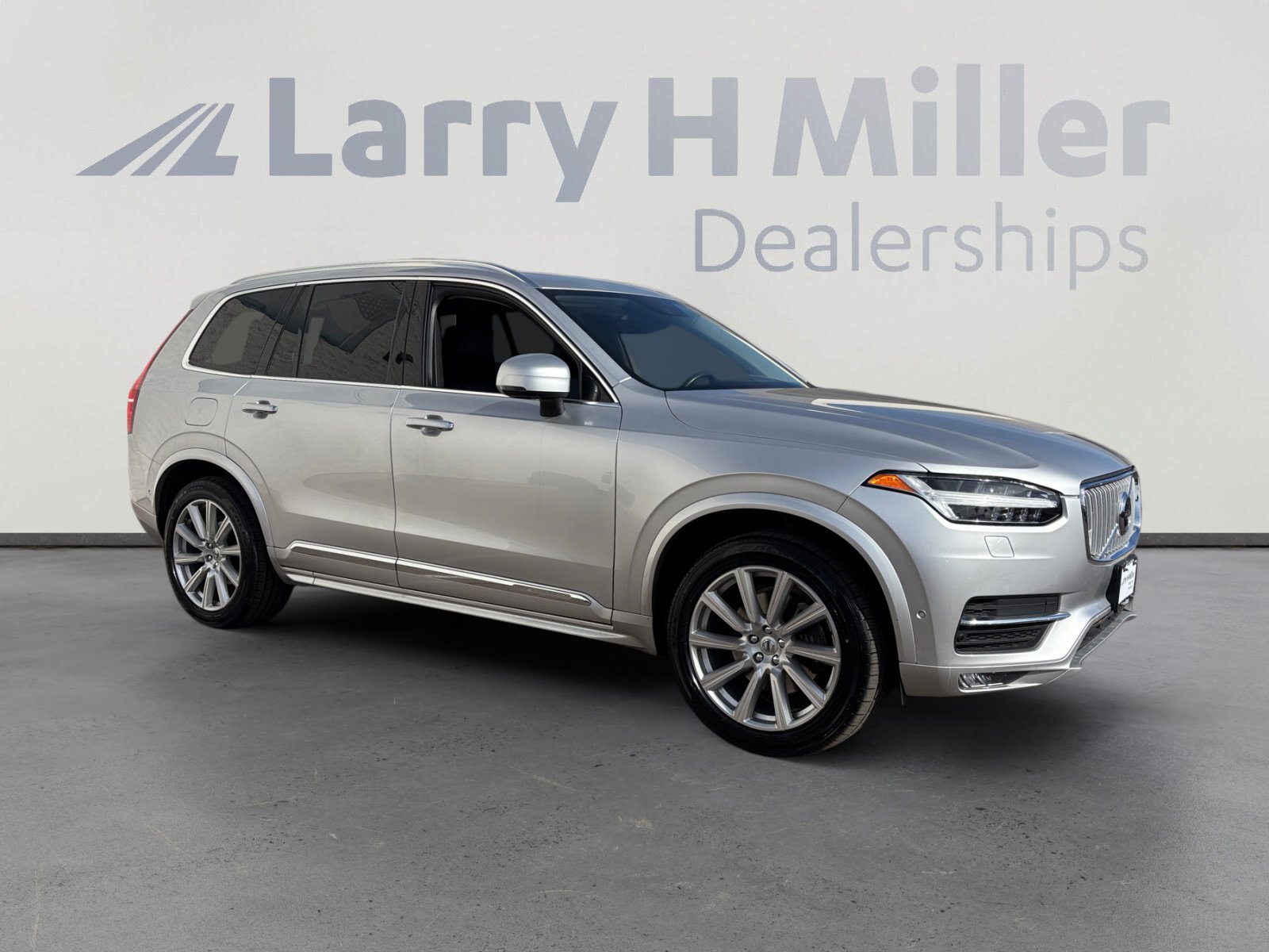 Used 2019 Volvo XC90 T6 Inscription w/ Luxury Package image 7