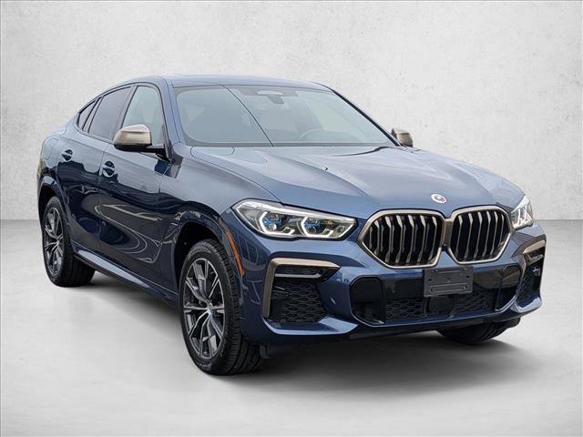 Used 2022 BMW X6 M50i w/ Executive Package image 3