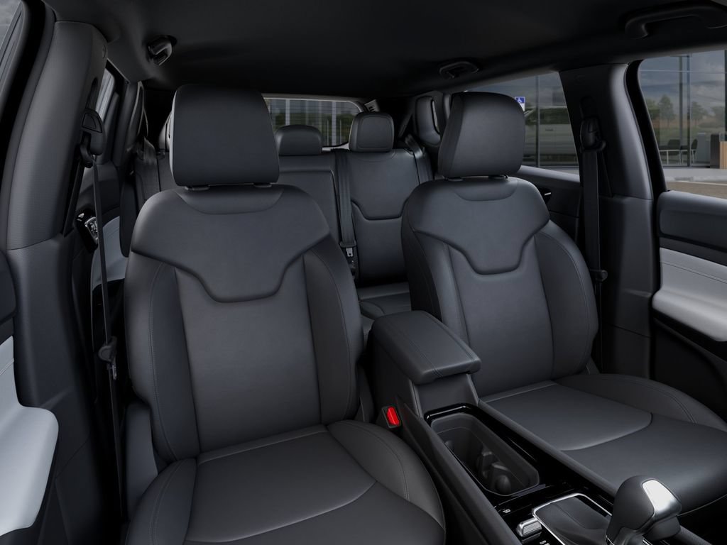 Used 2026 Jeep Compass Limited AWD/4WD image 16