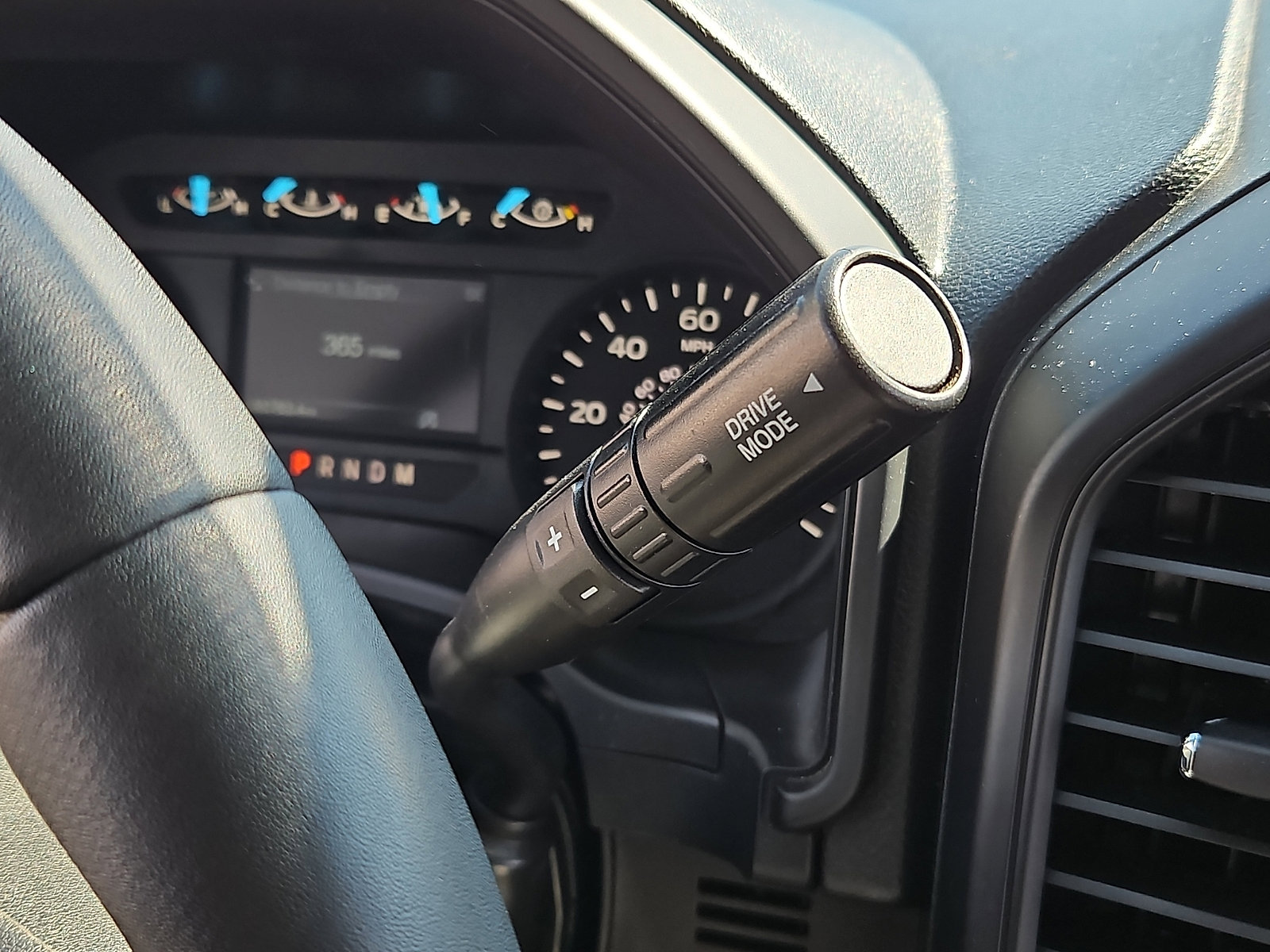 Used 2019 Ford F150 XL w/ Equipment Group 101A Mid image 14