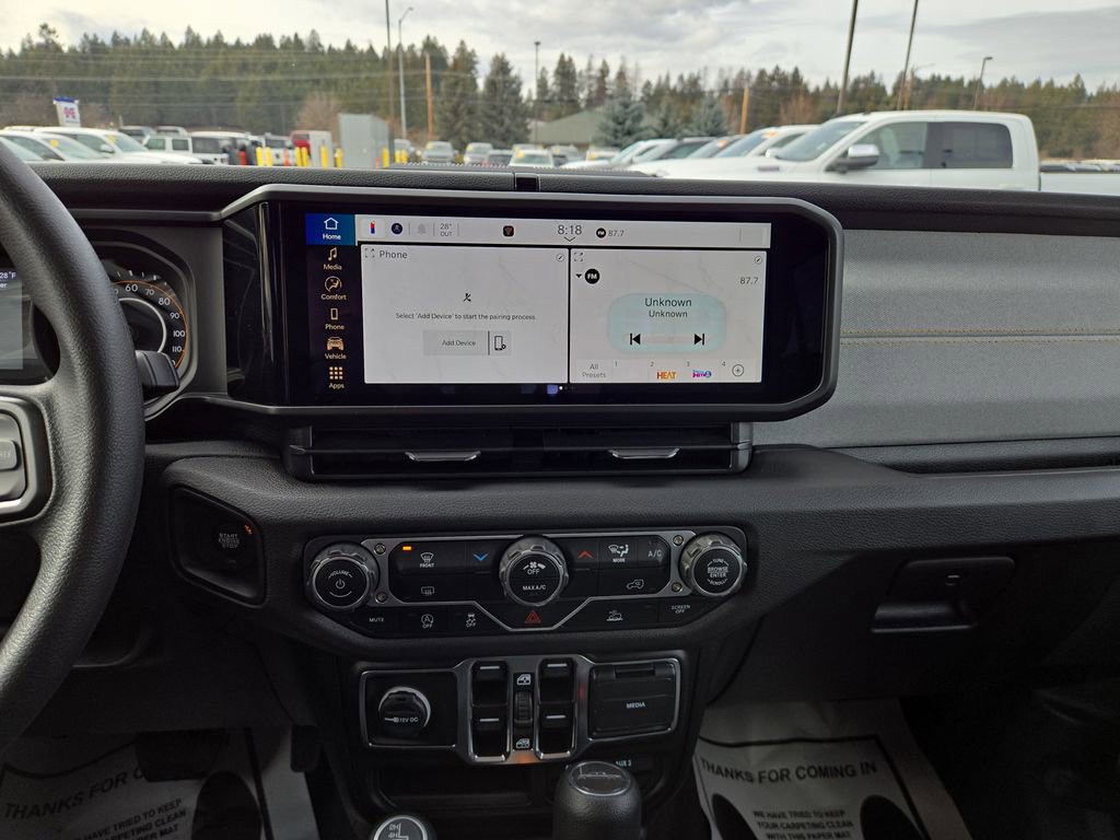 Used 2025 Jeep Gladiator Sport image 22