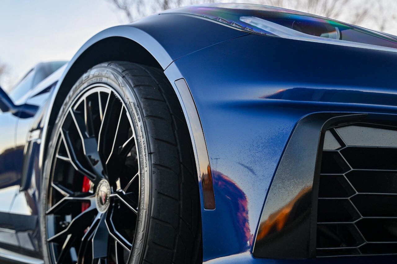 Used 2017 Chevrolet Corvette Grand Sport image 38