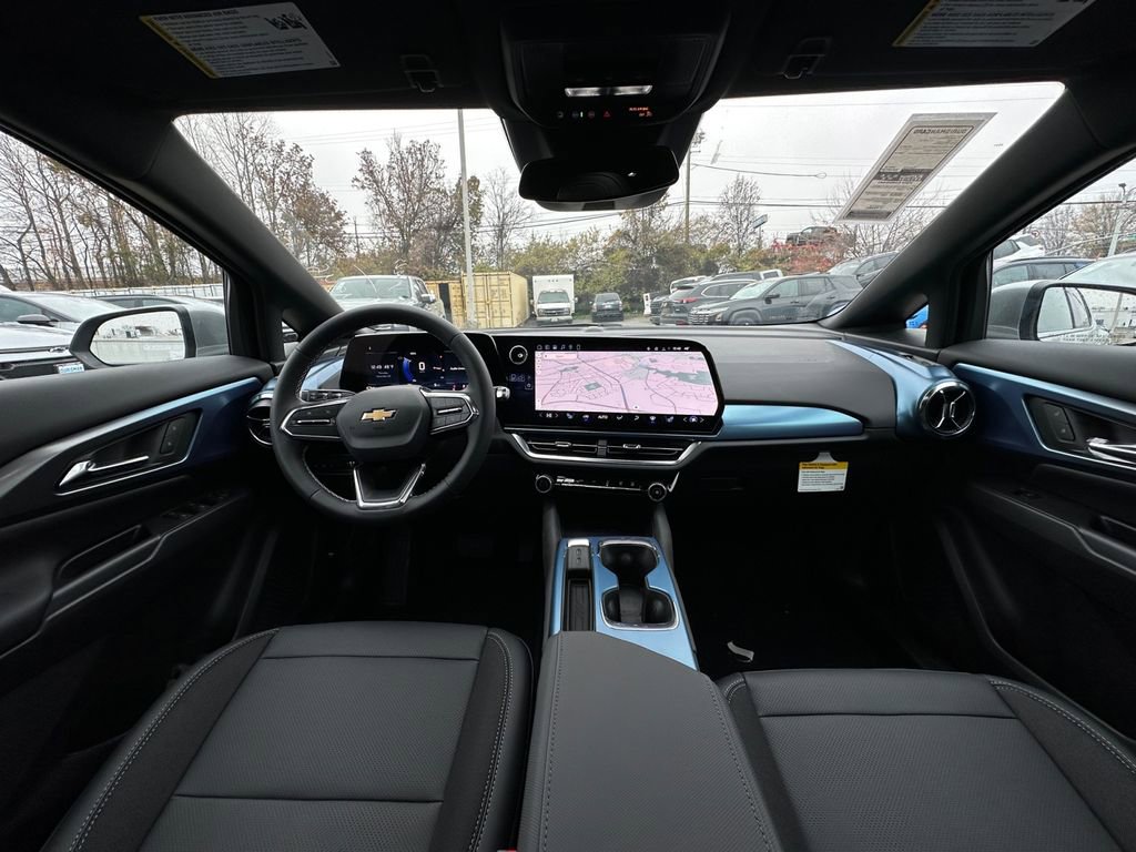 New 2026 Chevrolet Equinox EV LT image 20