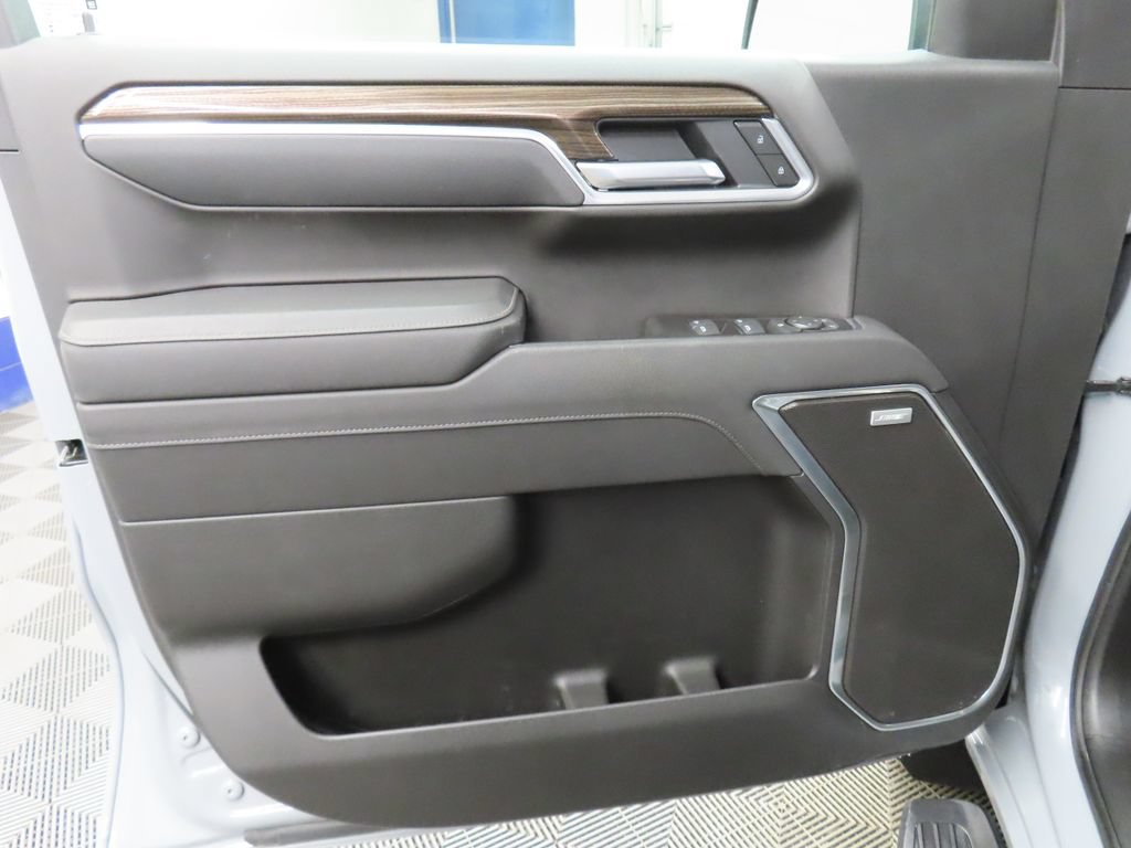 Used 2025 Chevrolet Silverado 1500 RST AWD/4WD image 76