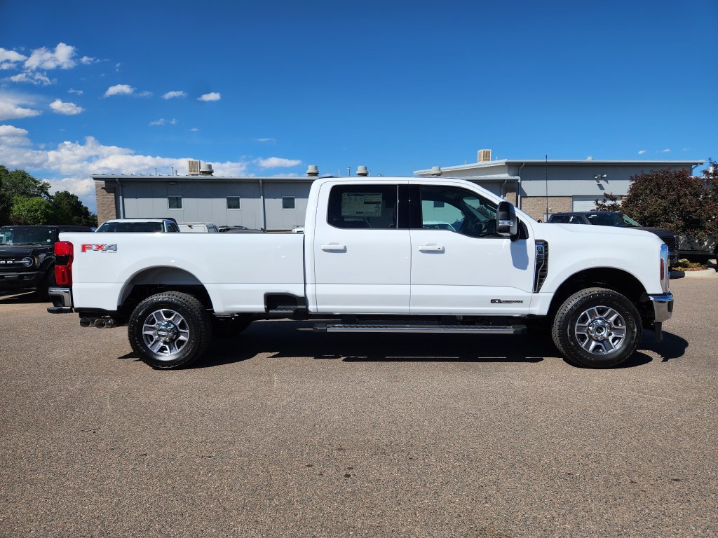 New 2026 Ford F350 Lariat w/ FX4 Off-Road Package AWD/4WD image 7