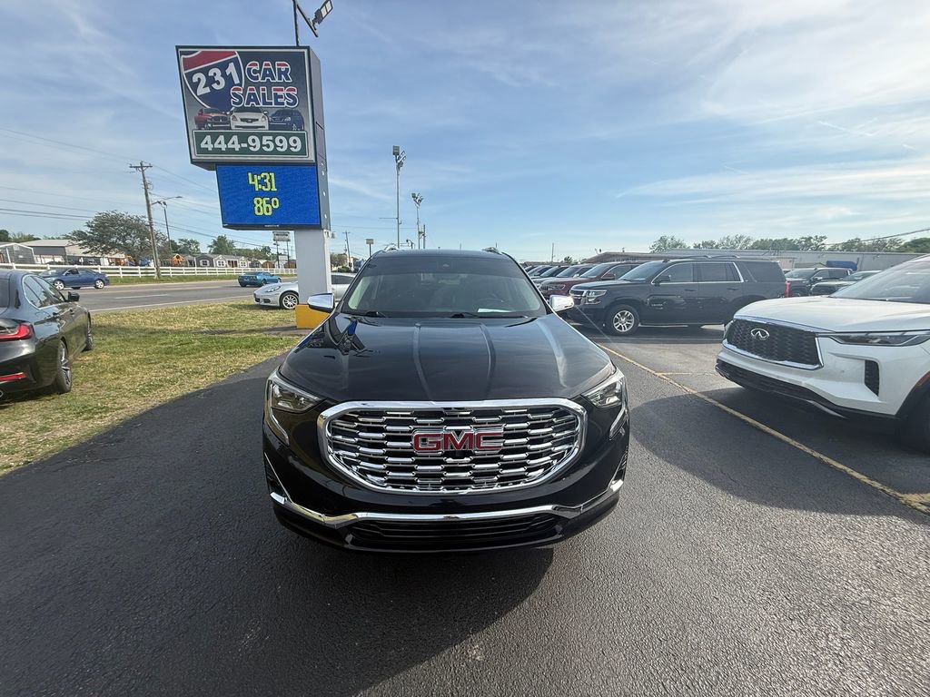 Used 2019 GMC Terrain Denali w/ Driver Alert Package II FWD image 9
