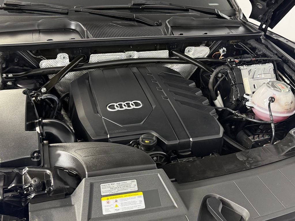 Used 2023 Audi Q5 2.0T Prestige w/ Prestige Package AWD/4WD image 38