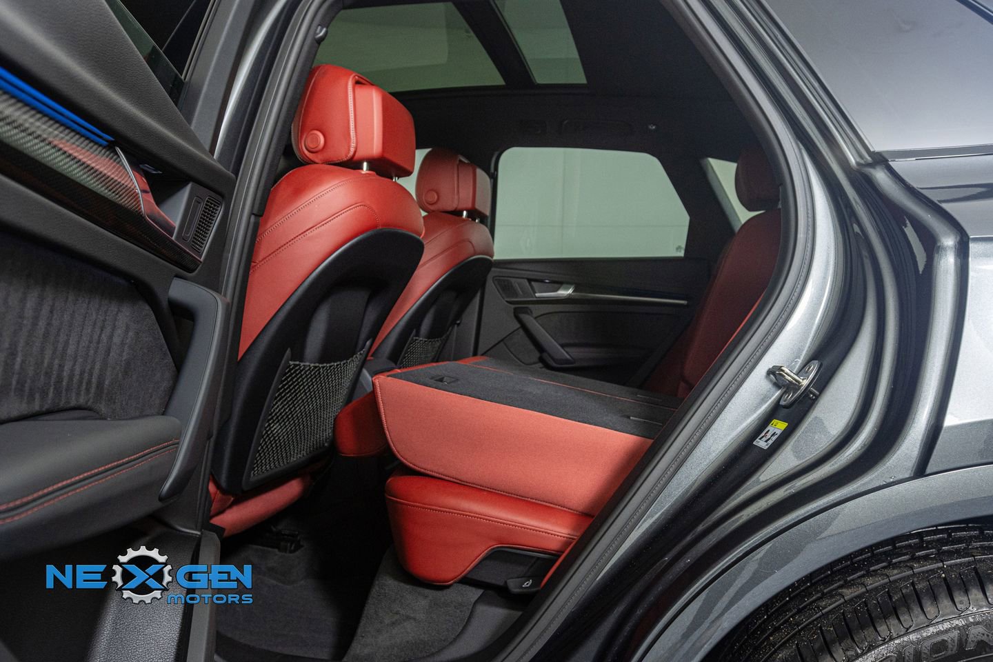 Used 2024 Audi SQ5 Prestige image 26