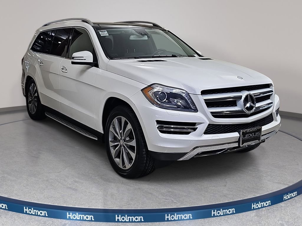 Used 2014 Mercedes-Benz GL 450 4MATIC image 4