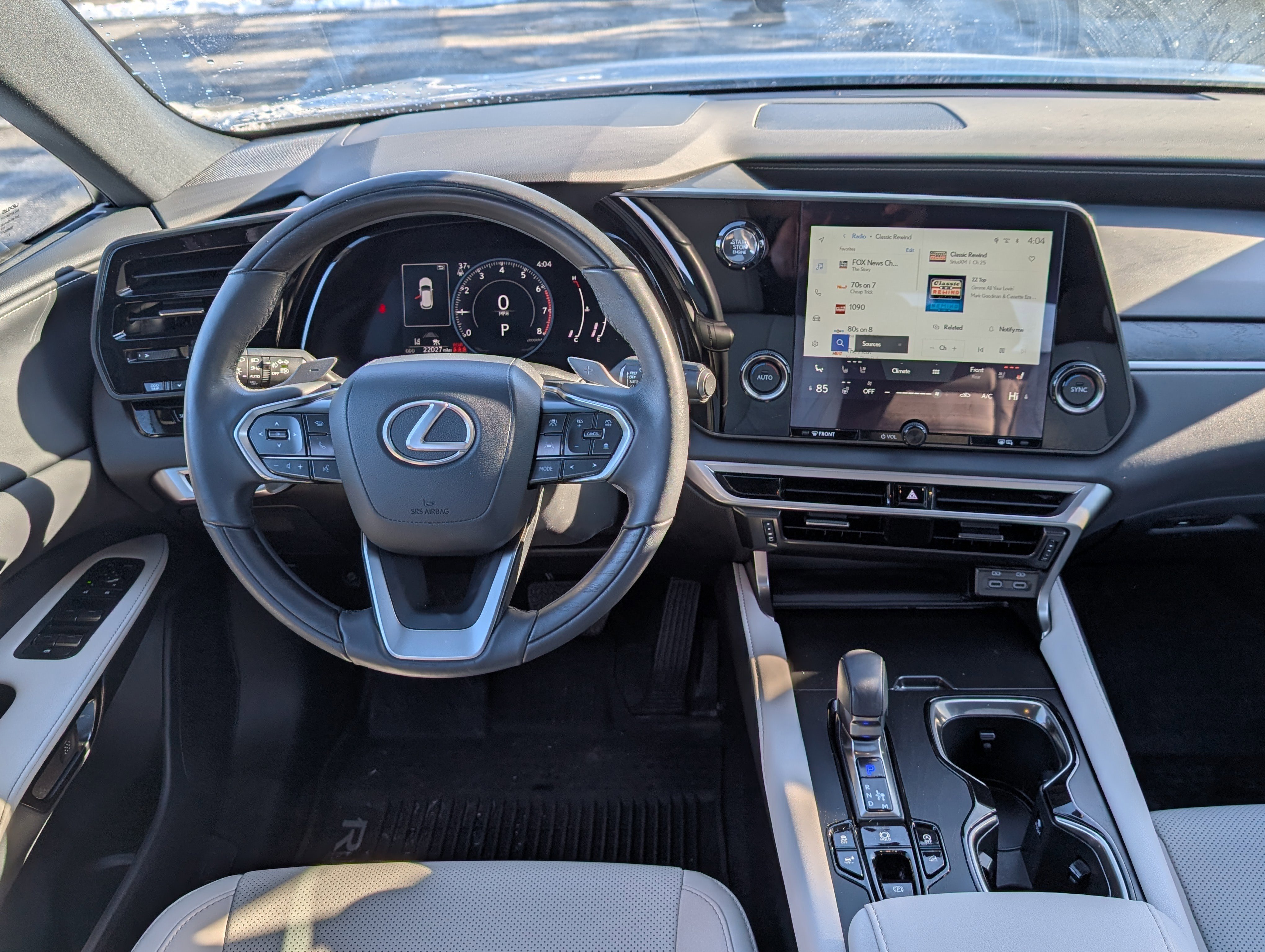 Used 2023 Lexus RX 350 Premium w/ Accessory Package AWD/4WD image 17