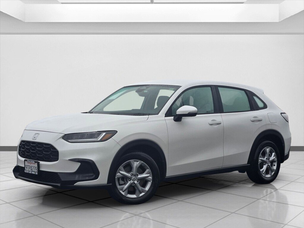 Certified 2025 Honda HR-V LX image 8