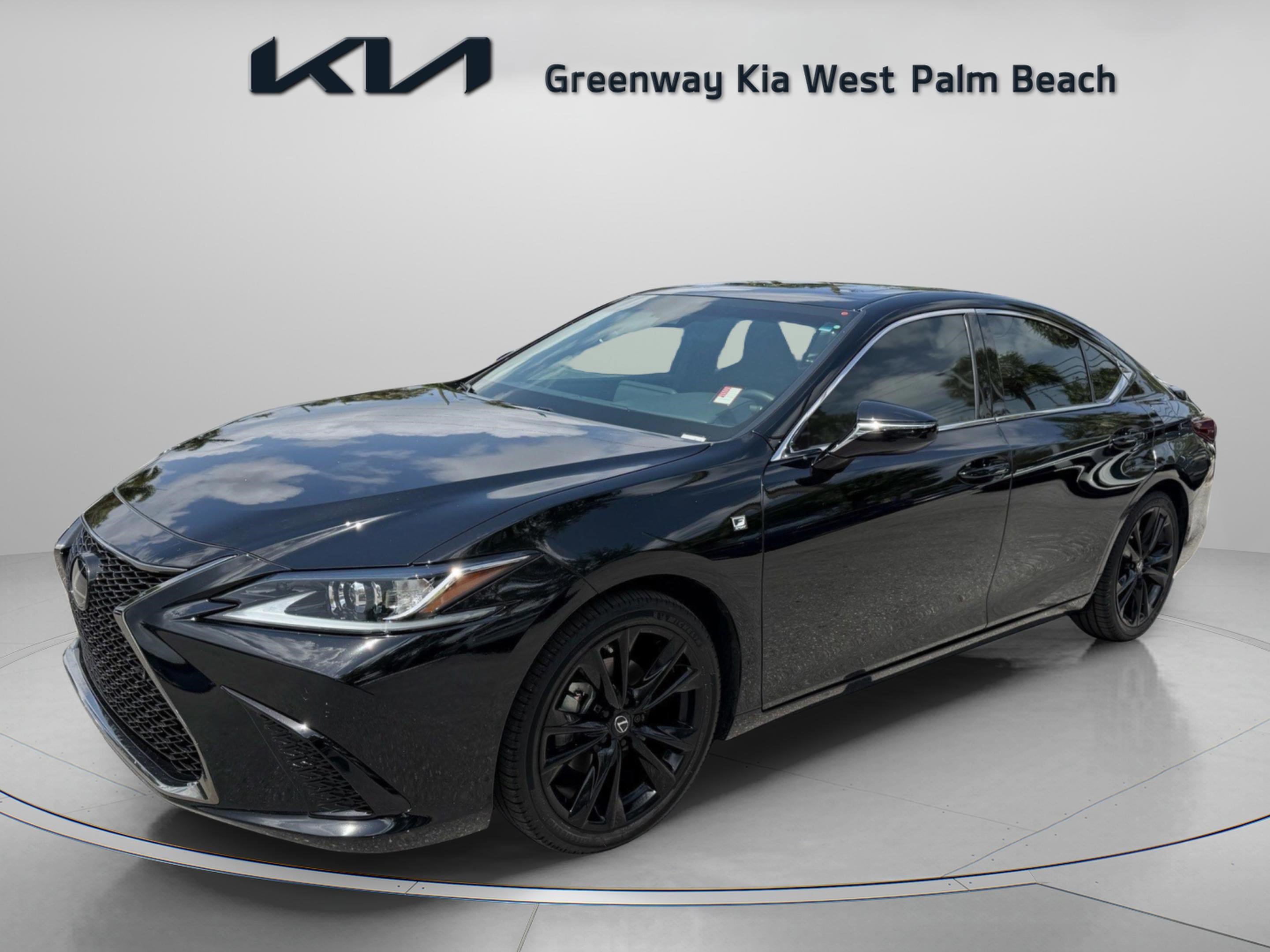 Used 2023 Lexus ES 350 F Sport w/ Accessory Package (Z2) FWD image 3