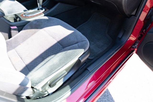 Used 2013 Chevrolet Impala LT w/ LT Sunroof Package FWD image 43