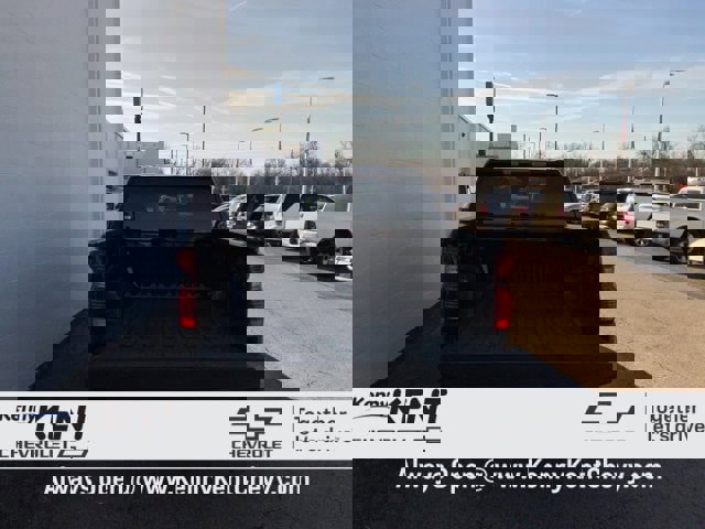 Used 2022 Chevrolet Silverado 1500 LT image 7