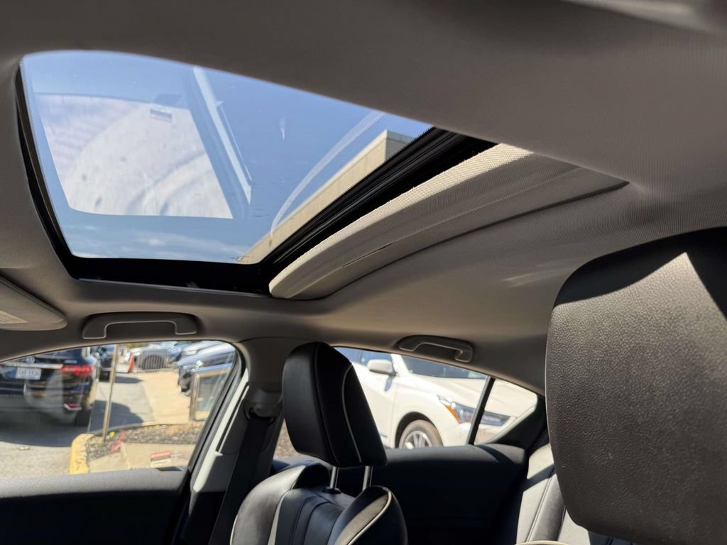 Used 2019 Acura ILX FWD image 15