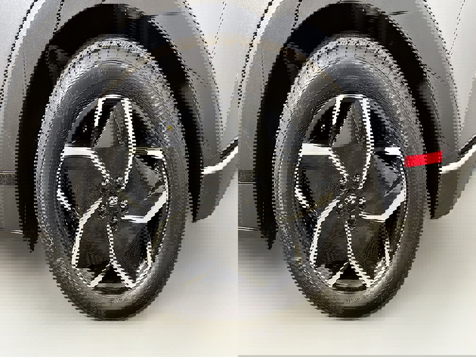 Used 2023 Hyundai Ioniq 5 SEL w/ Cargo Package image 29