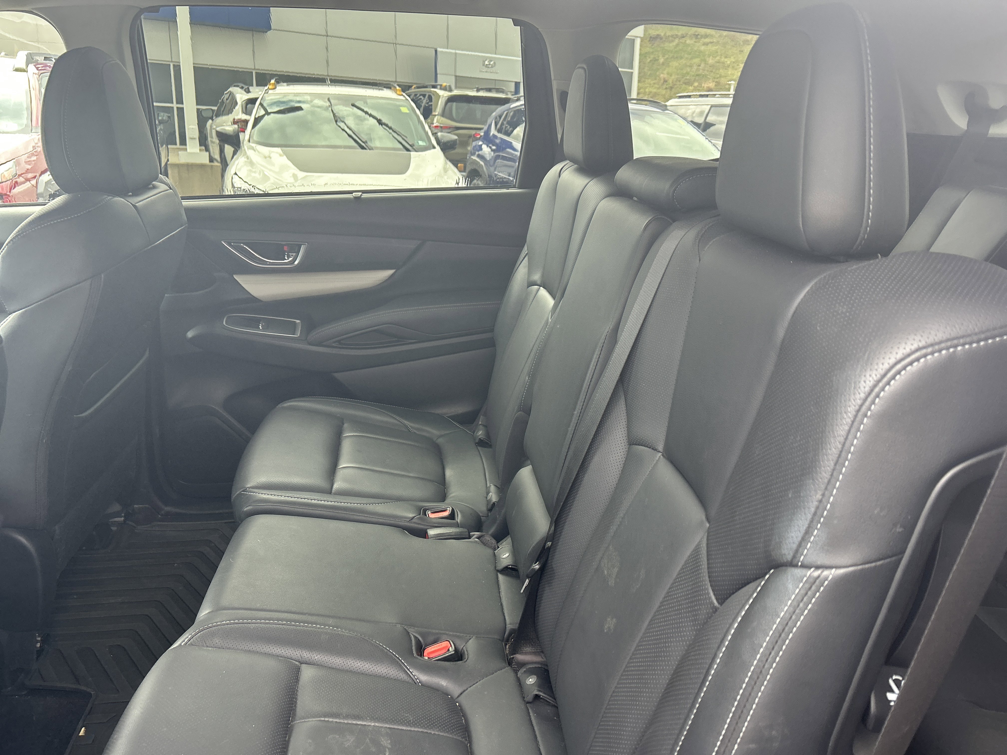 Used 2020 Subaru Ascent Limited w/ Popular Package #3 AWD/4WD image 29