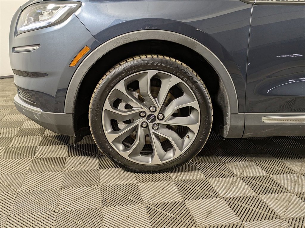Used 2022 Lincoln Nautilus Reserve image 34