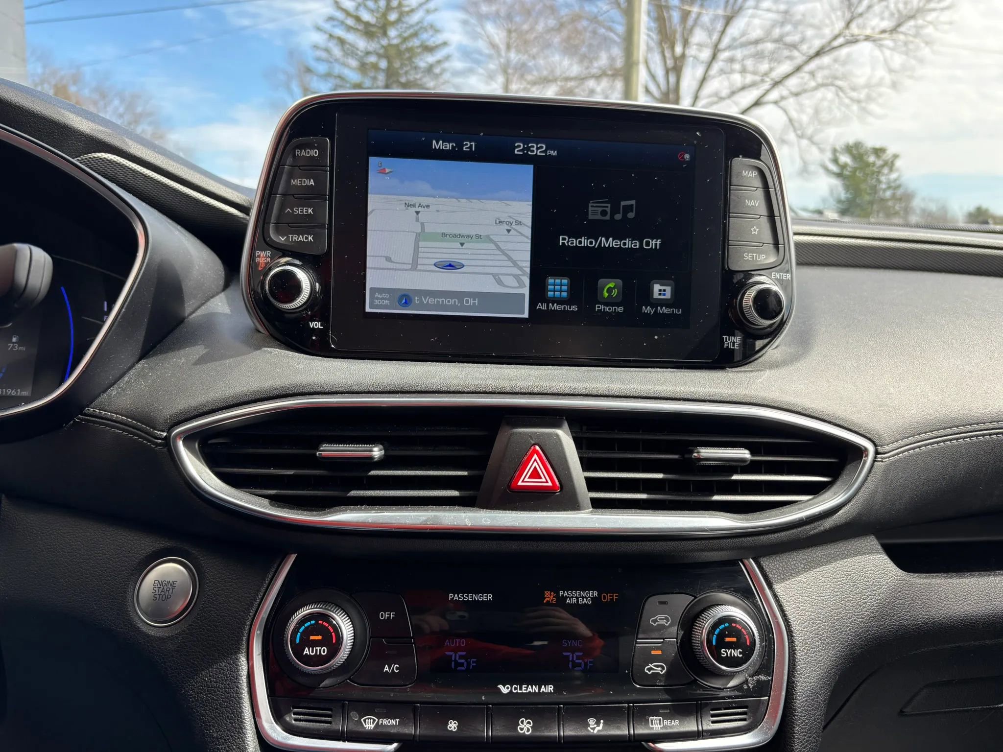 Used 2019 Hyundai Santa Fe Limited w/ Cargo Package image 25