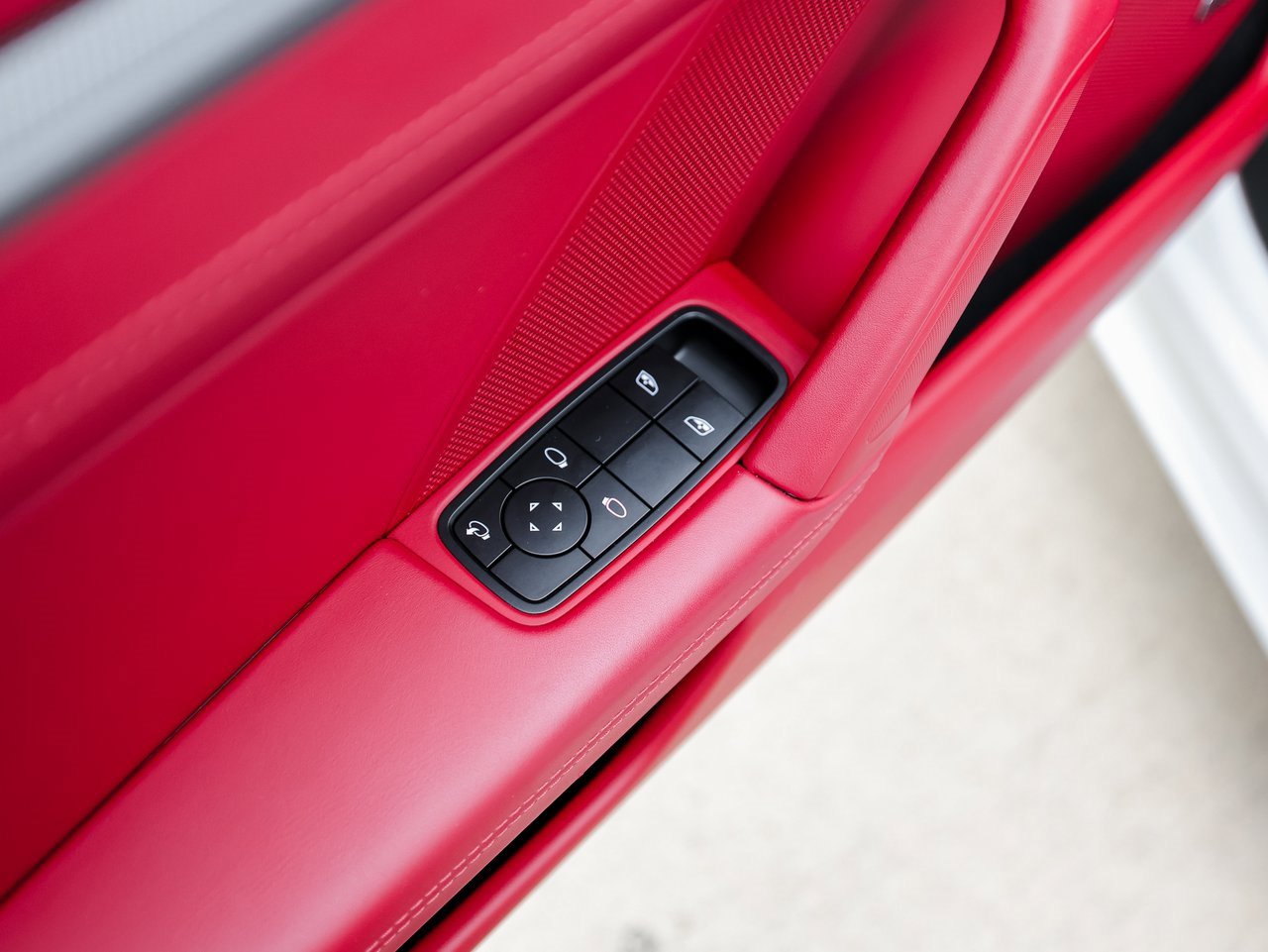 Certified 2022 Porsche 911 Carrera 4S image 23