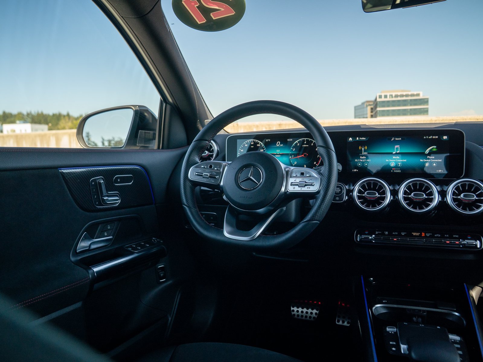 Certified 2021 Mercedes-Benz GLA 250 4MATIC image 19