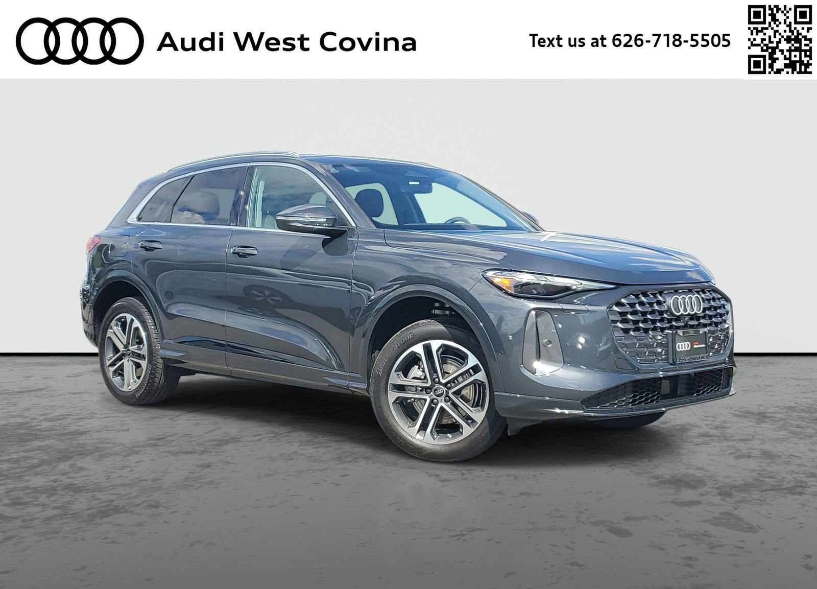 Used 2025 Audi Q5 Premium w/ Convenience Package image 1