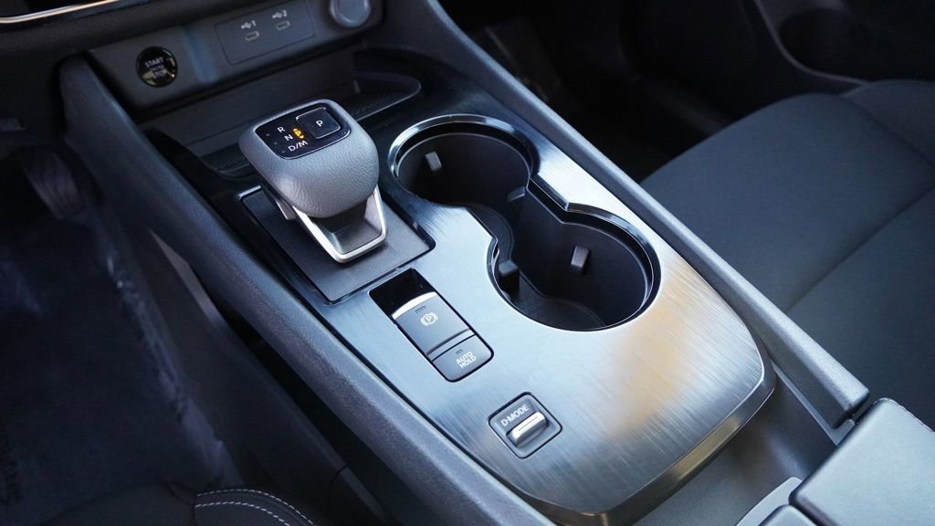 Used 2025 Nissan Rogue S image 35