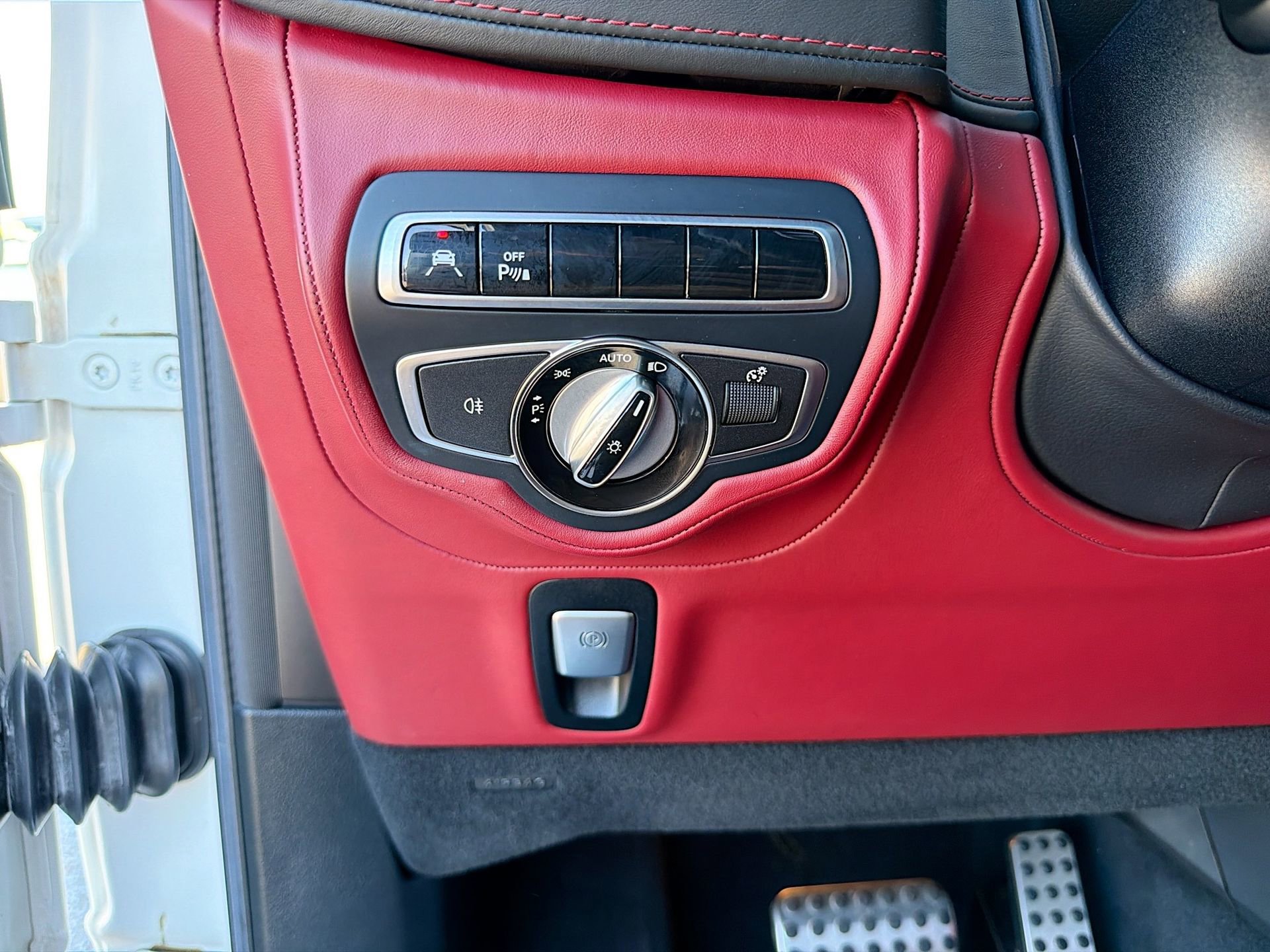 Used 2022 Mercedes-Benz G 63 AMG 4MATIC image 35