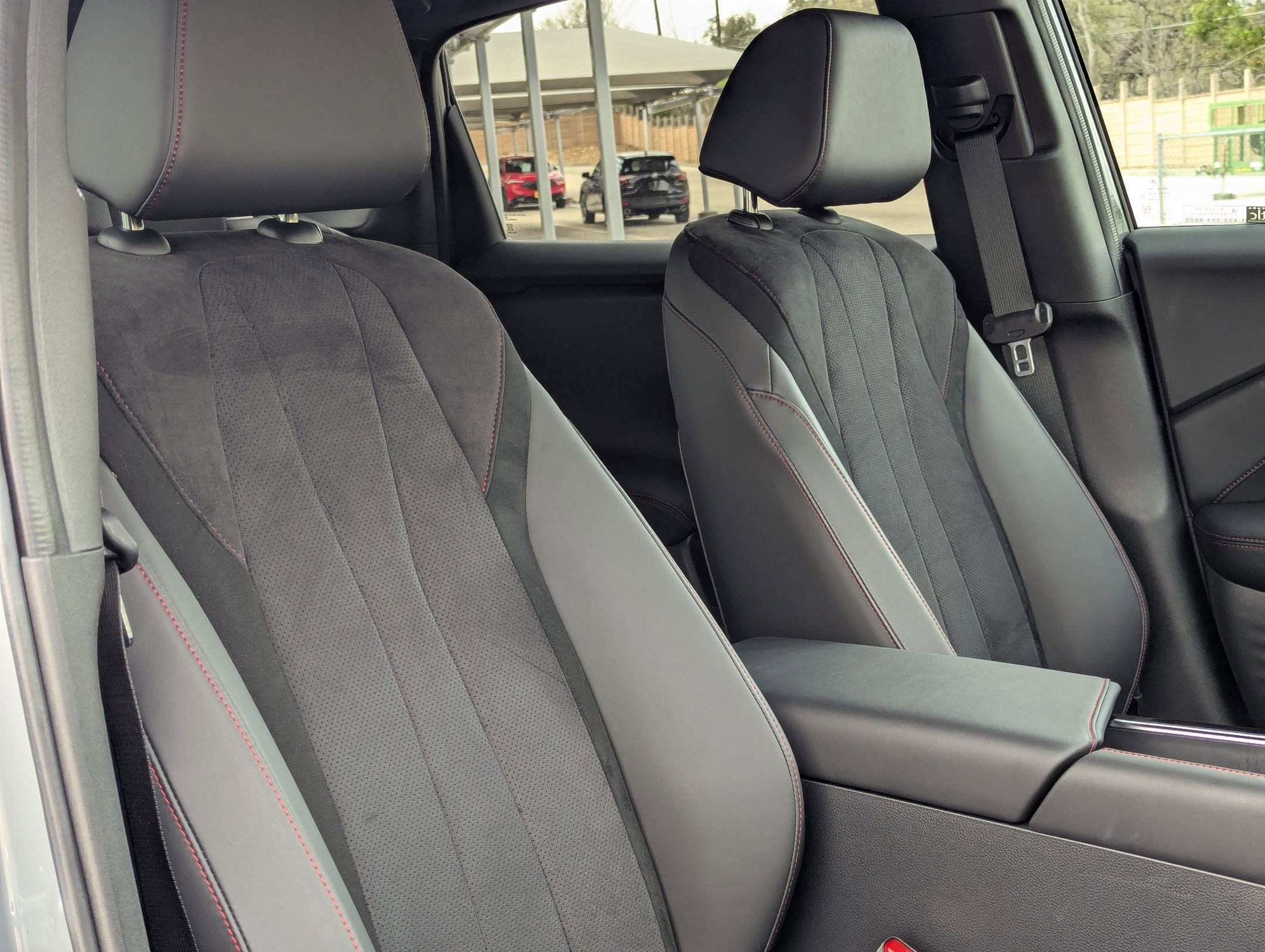 Certified 2025 Acura ADX A-Spec image 30