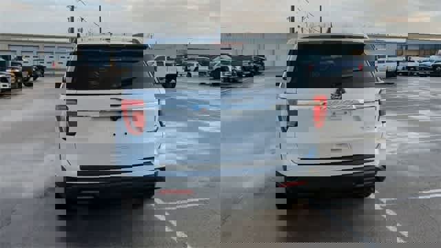 Used 2018 Ford Explorer 4WD image 7