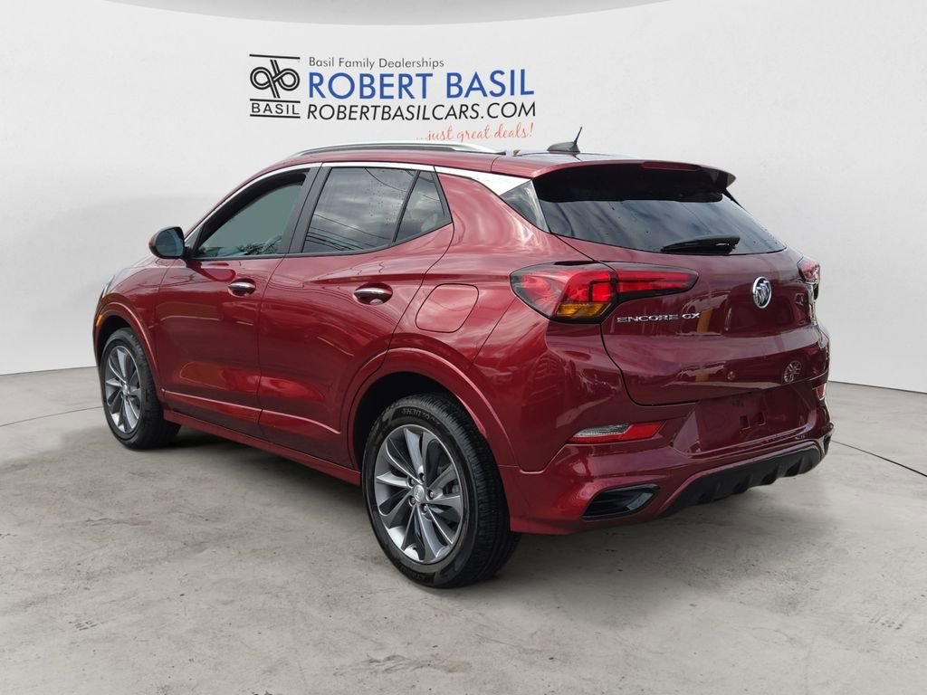 Used 2023 Buick Encore GX Select w/ Sport Touring Package image 3