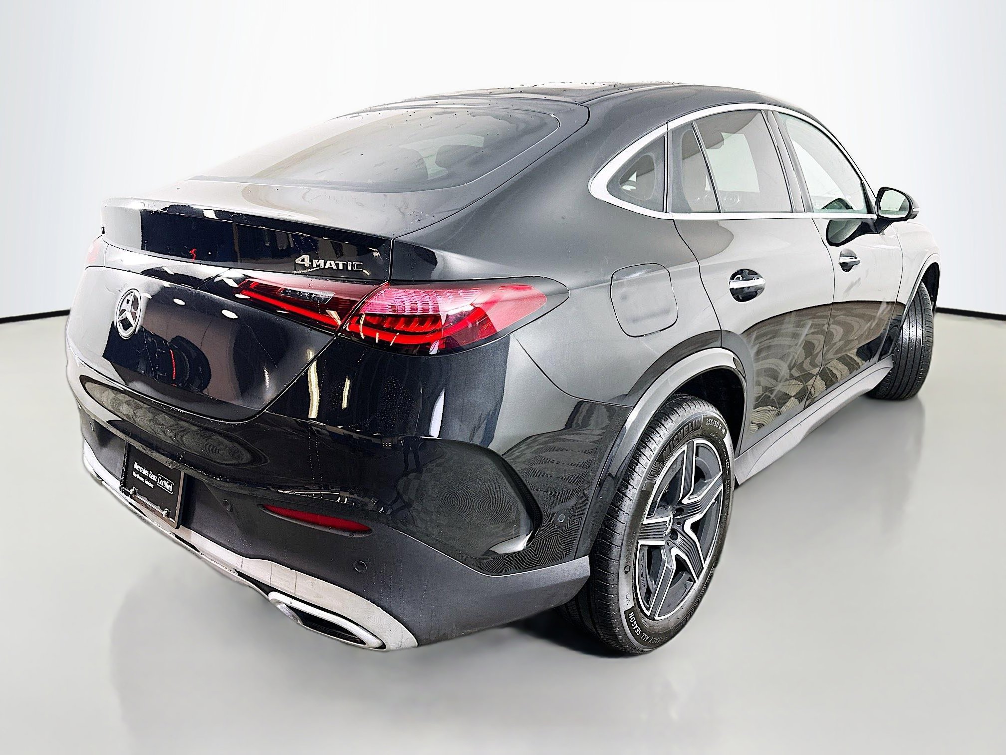 Certified 2025 Mercedes-Benz GLC 300 4MATIC image 7