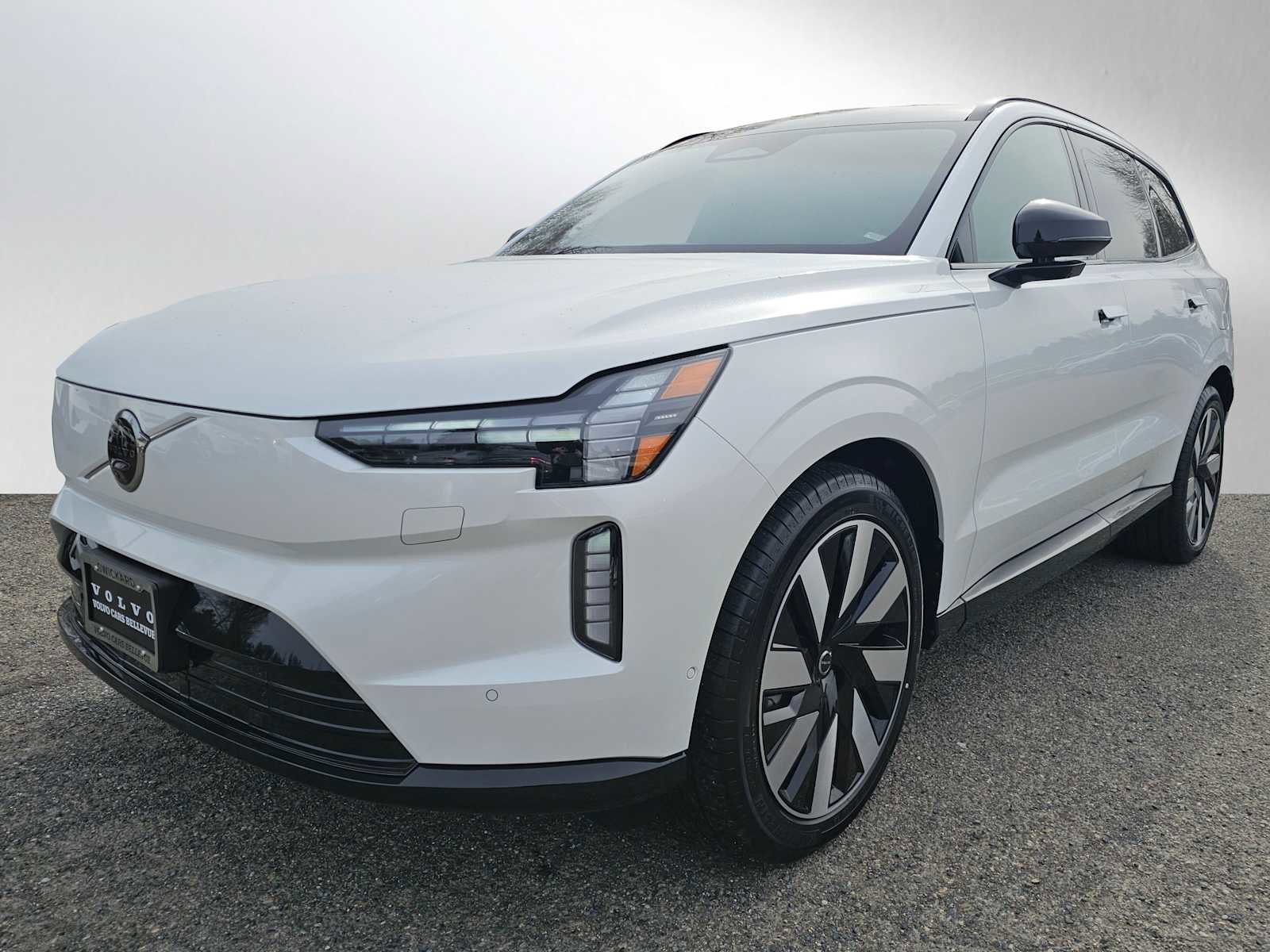 New 2026 Volvo EX90 Ultra image 7