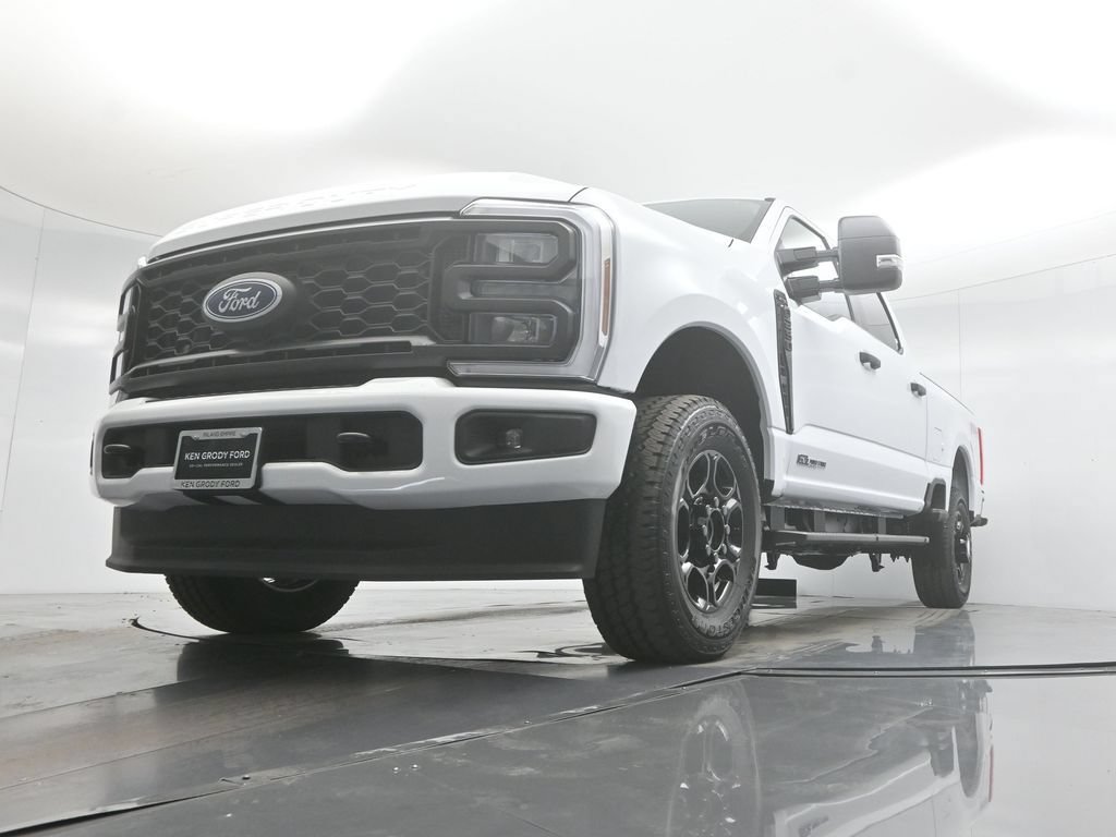 New 2026 Ford F250 XL w/ STX Appearance Package AWD/4WD image 42