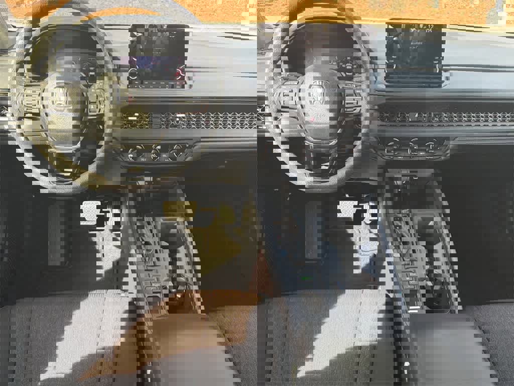 Used 2024 Honda Accord EX image 19