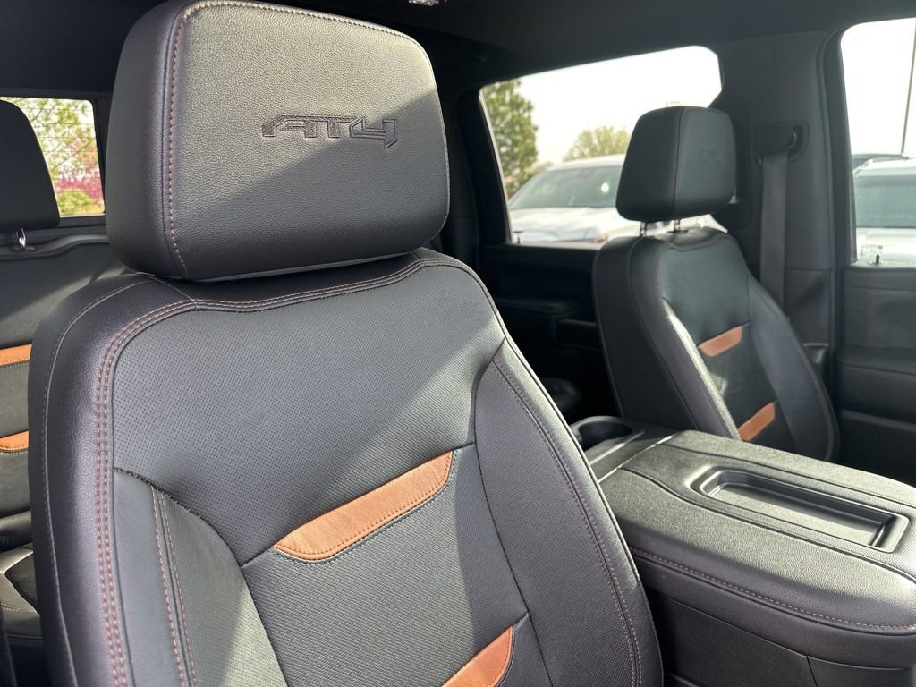 Used 2021 GMC Sierra 3500 AT4 w/ AT4 Premium Plus Package image 32