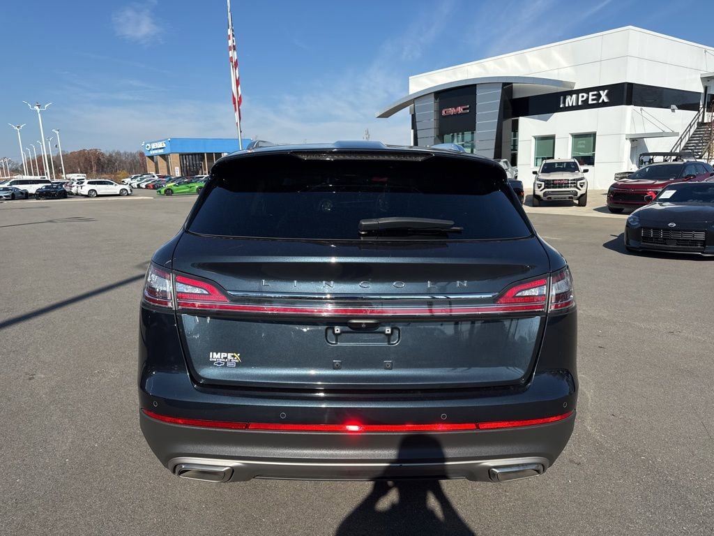 Used 2021 Lincoln Nautilus Reserve image 4