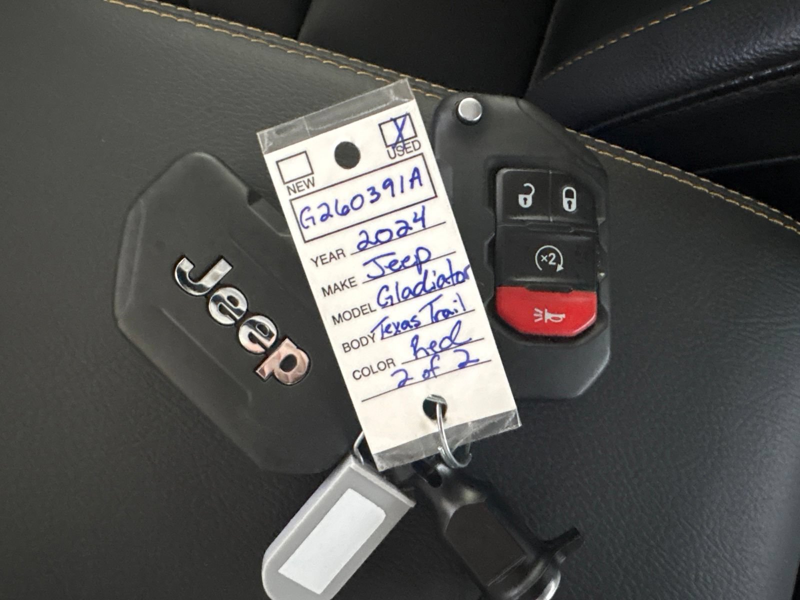 Used 2024 Jeep Gladiator Sport AWD/4WD image 33