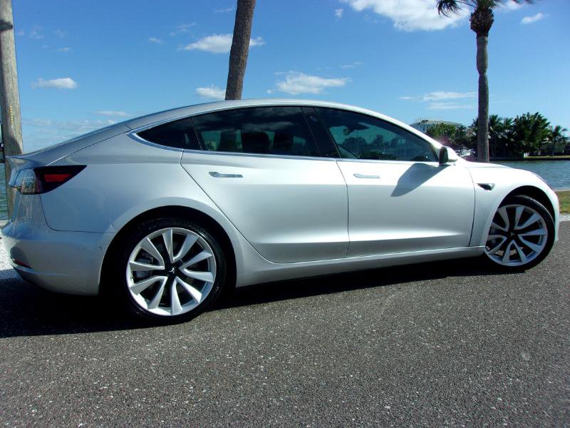Used 2018 Tesla Model 3 Long Range image 11