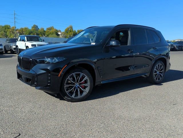 Used 2026 BMW X5 sDrive40i w/ M Sport Package image 2