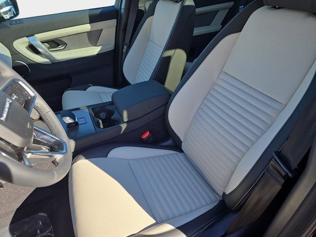 New 2026 Land Rover Discovery Sport Landmark AWD/4WD image 12