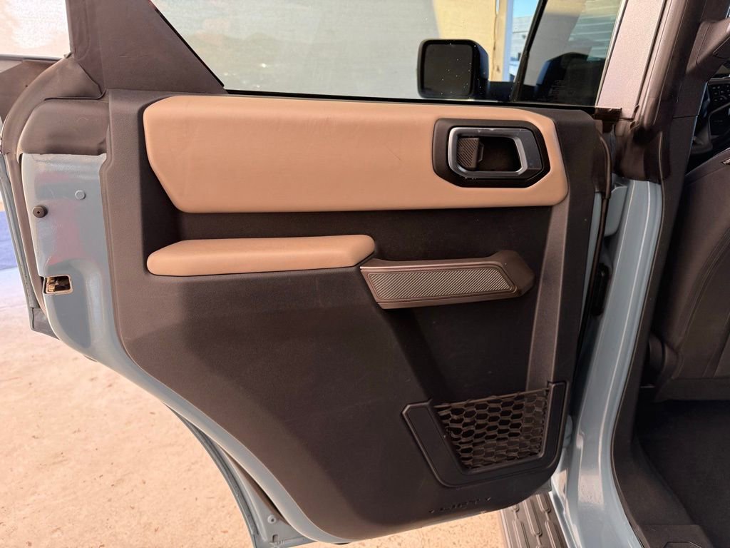 Used 2023 Ford Bronco Wildtrak image 23