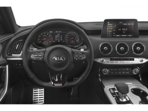 Used 2018 Kia Stinger GT image 10